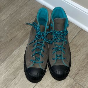 Converse Bosey 70 Water Resistant Sneakers Size 11 Womens or 9 Men’s- EUC